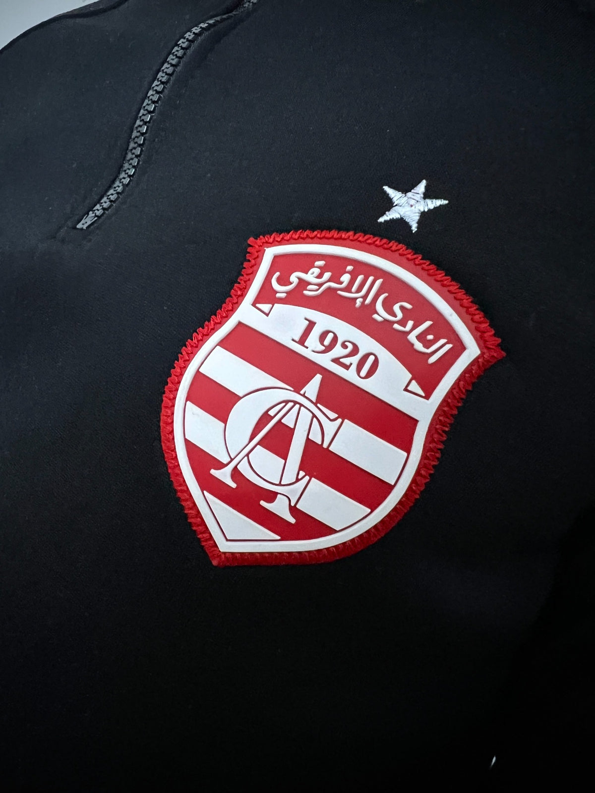 Half-Zip Club Africain en molleton gratté — Rouge et Noir